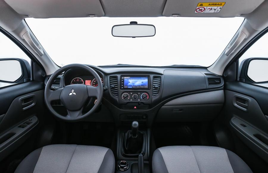Торпедо Mitsubishi L200 Triton Sport Outdoor 2019 года  (LA) (фото 14 из 28)